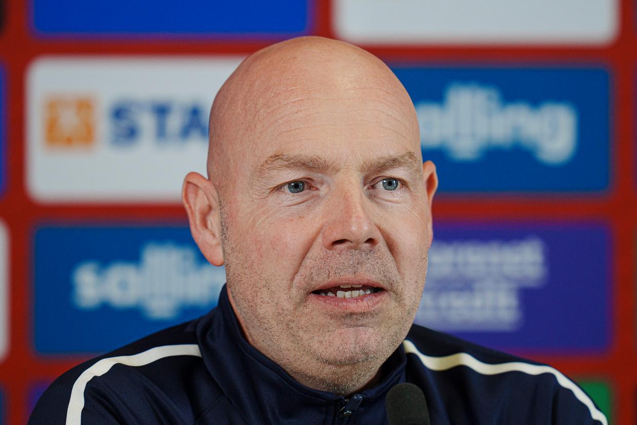 欧国联赛弱势球队南下备战,教练信心满满 欧国联赛弱势球队南下备战,教练信心满满