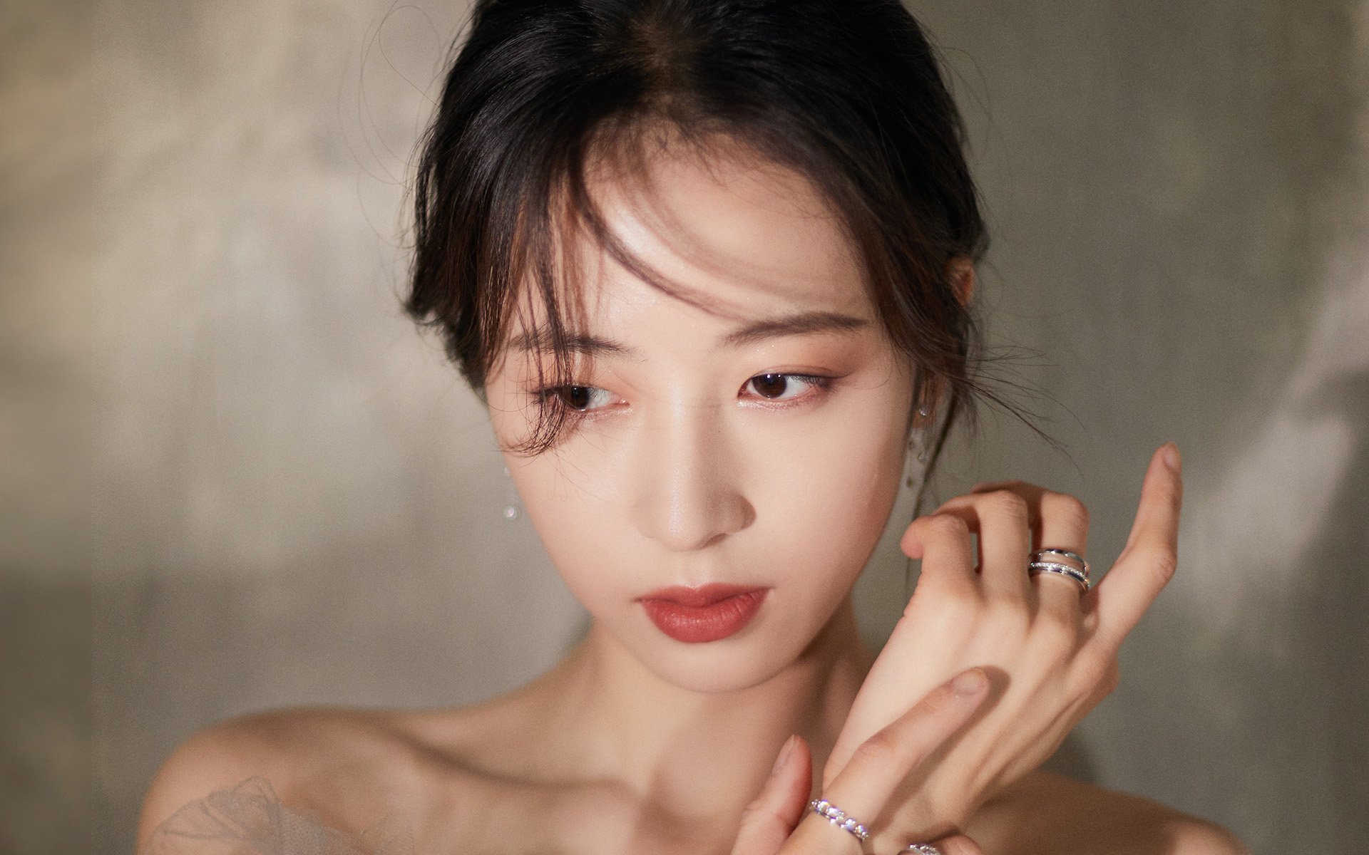 恩比德指挥交响乐，当热火与浙江的对决化为他的节奏棋盘