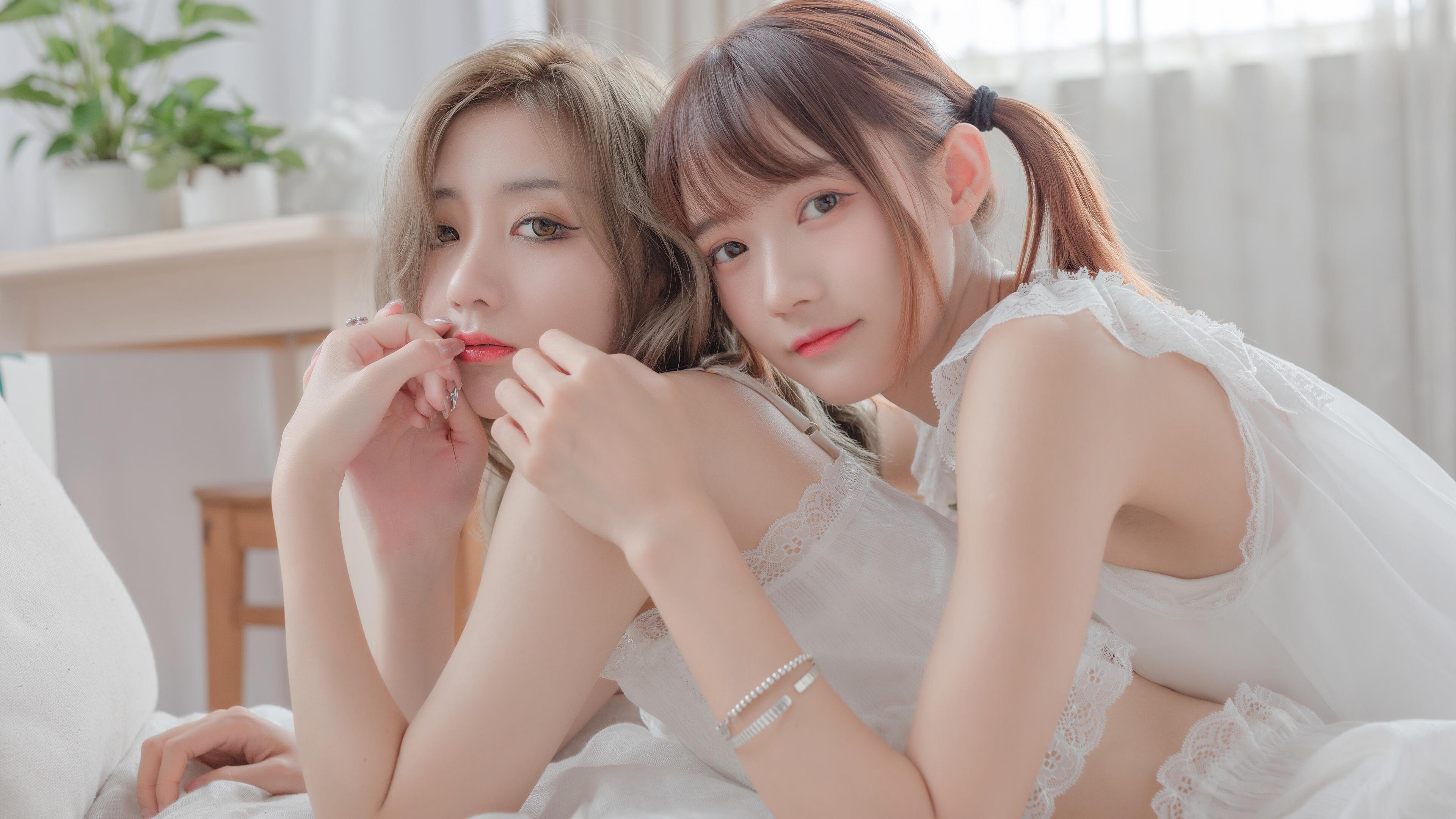 双城记，一场足球的逆袭与一场篮球的救赎