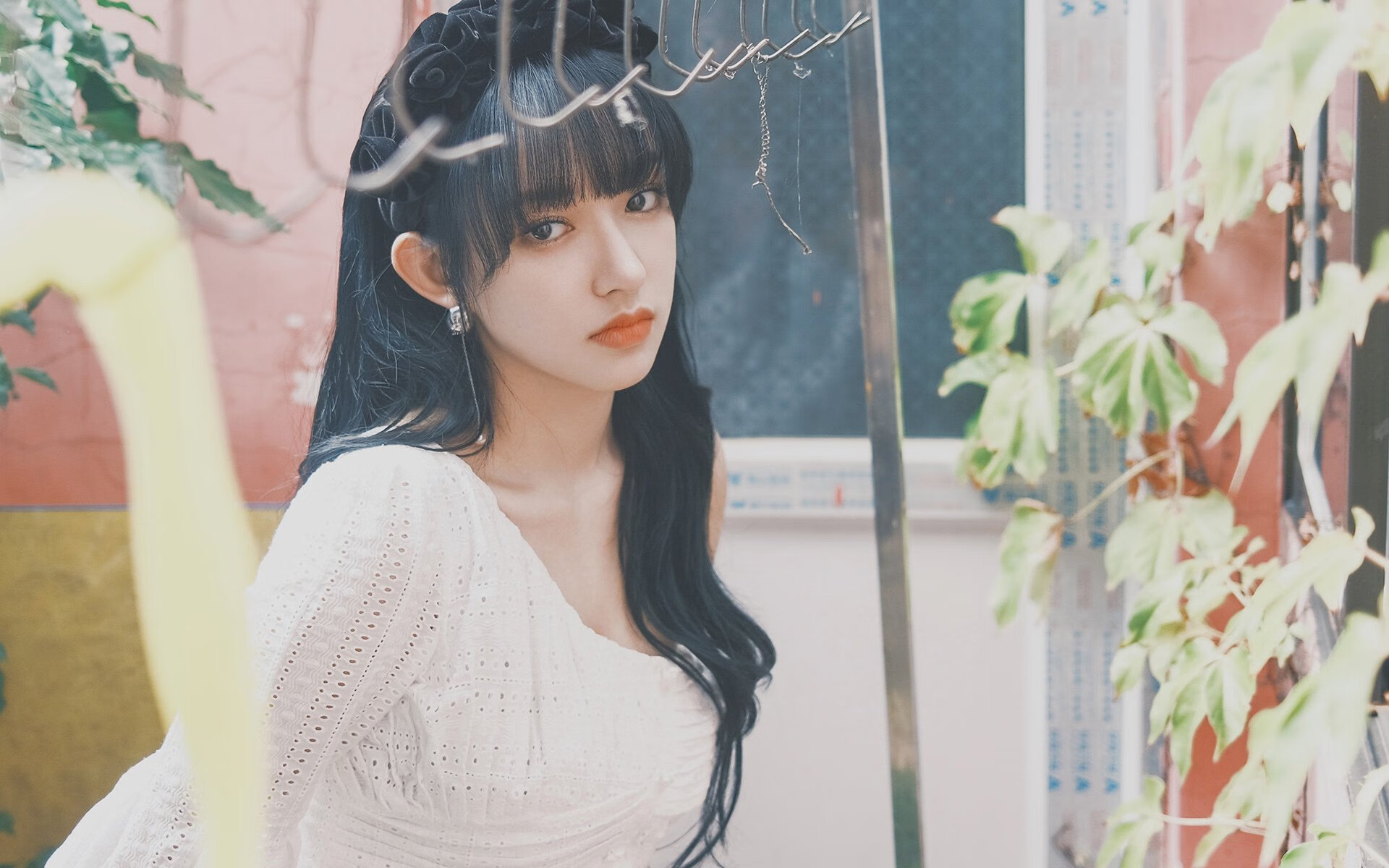 绿茵场VS硬木地板，当荷兰踏平冰岛时，伊布在NBA季后赛接管比赛的通感者