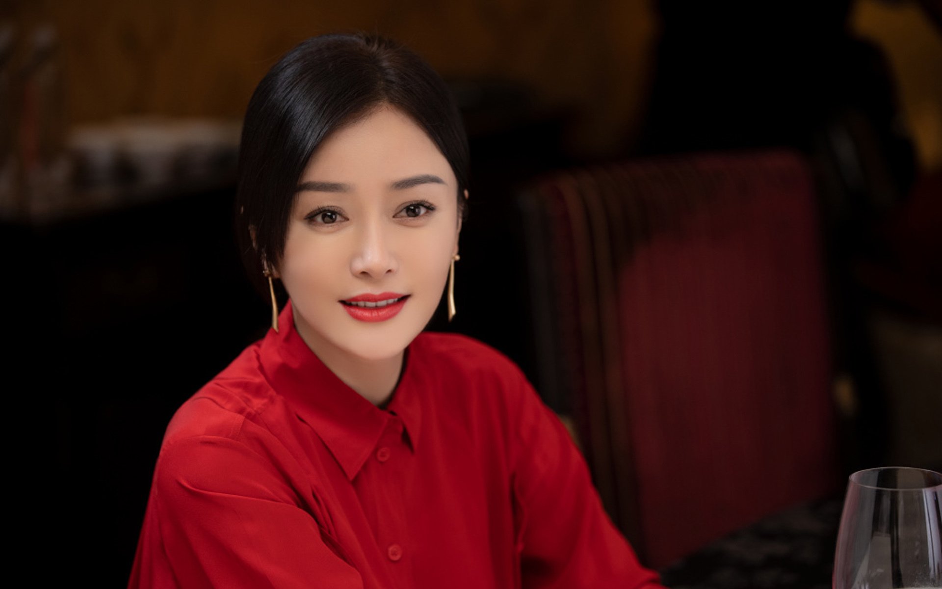 橙色郁金香的终章,2026半决赛,姆巴佩用速度撕碎潘帕斯高原的宿命